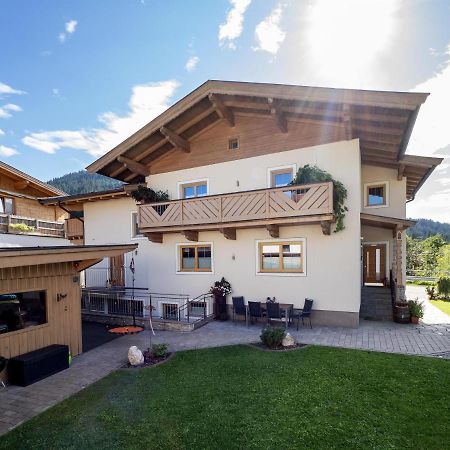 Appartement Heidegger Бриксен-им-Тале Екстериор снимка